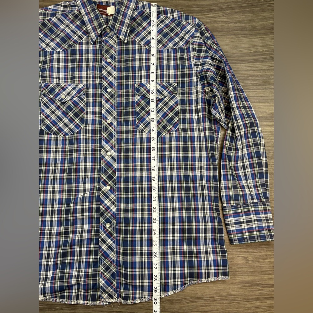 Vtg Wrangler Pearl Snap Blue Plaid Button Down - no size tag see measurements - Picture 2 of 6